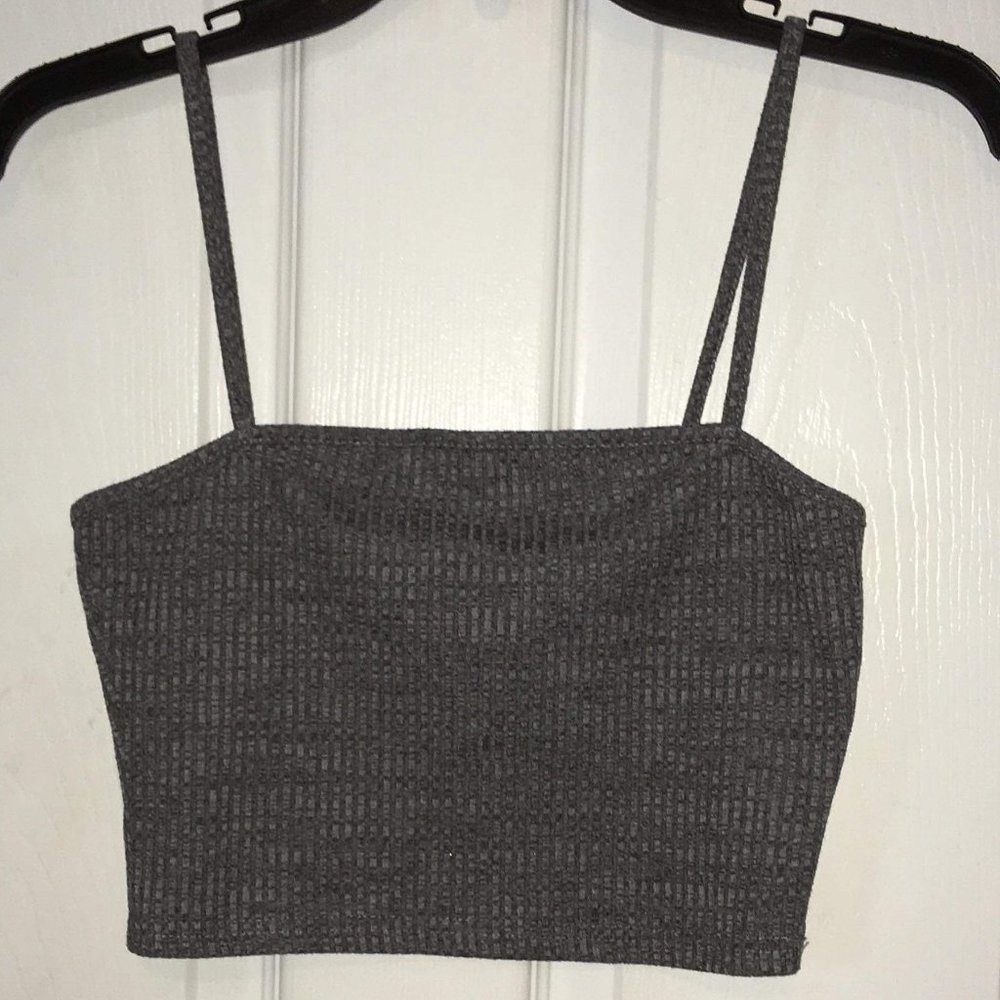 SHEIN Crop Top Small